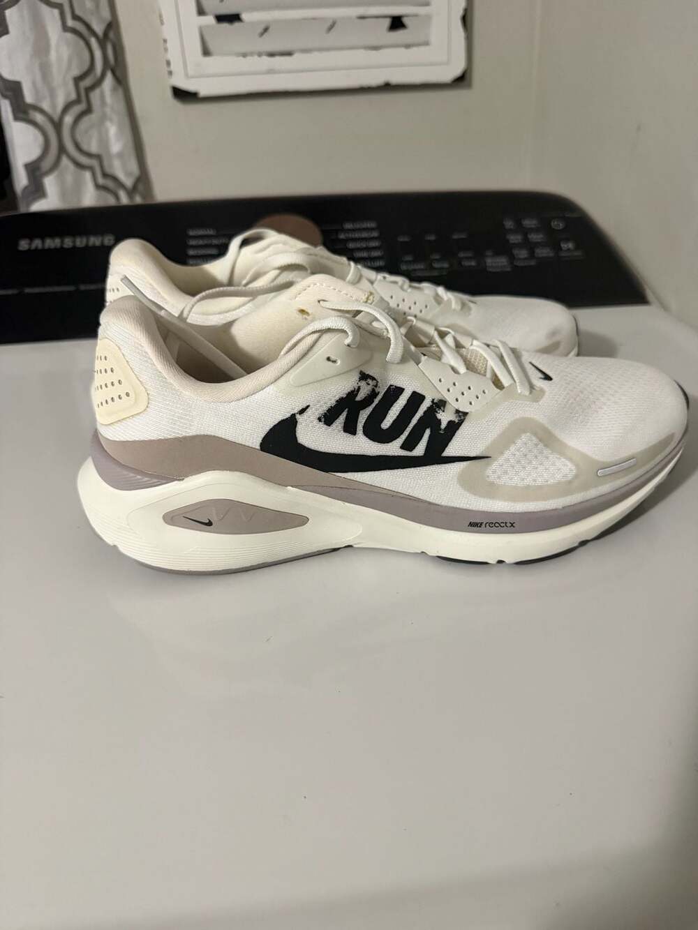 Nike Structure 26 'Run Pack' Men's Road Running Shoes Size 9